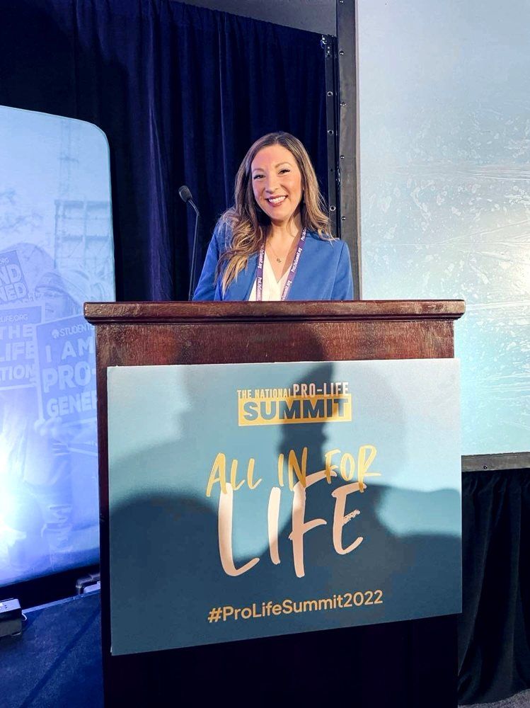 Katelyn Walls Shelton at the podium, National Pro-Life Summit 2022